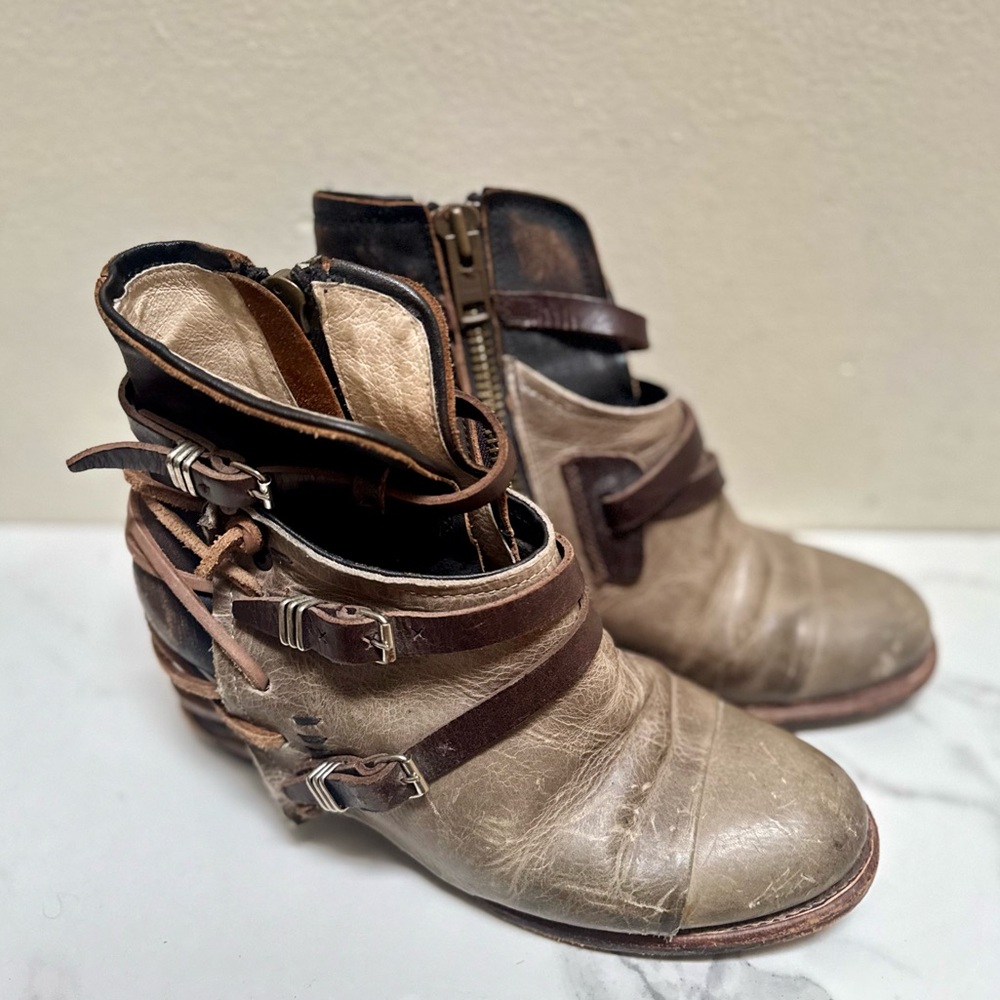 Freebird by Steven CRUE Brown Distressed Leather Booties - Picture 5 of 13